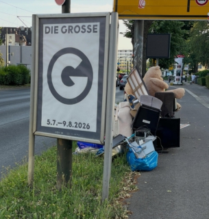 Die Poster hängen. Manchmal mit besonderer Inszenierung @diegrossenrw