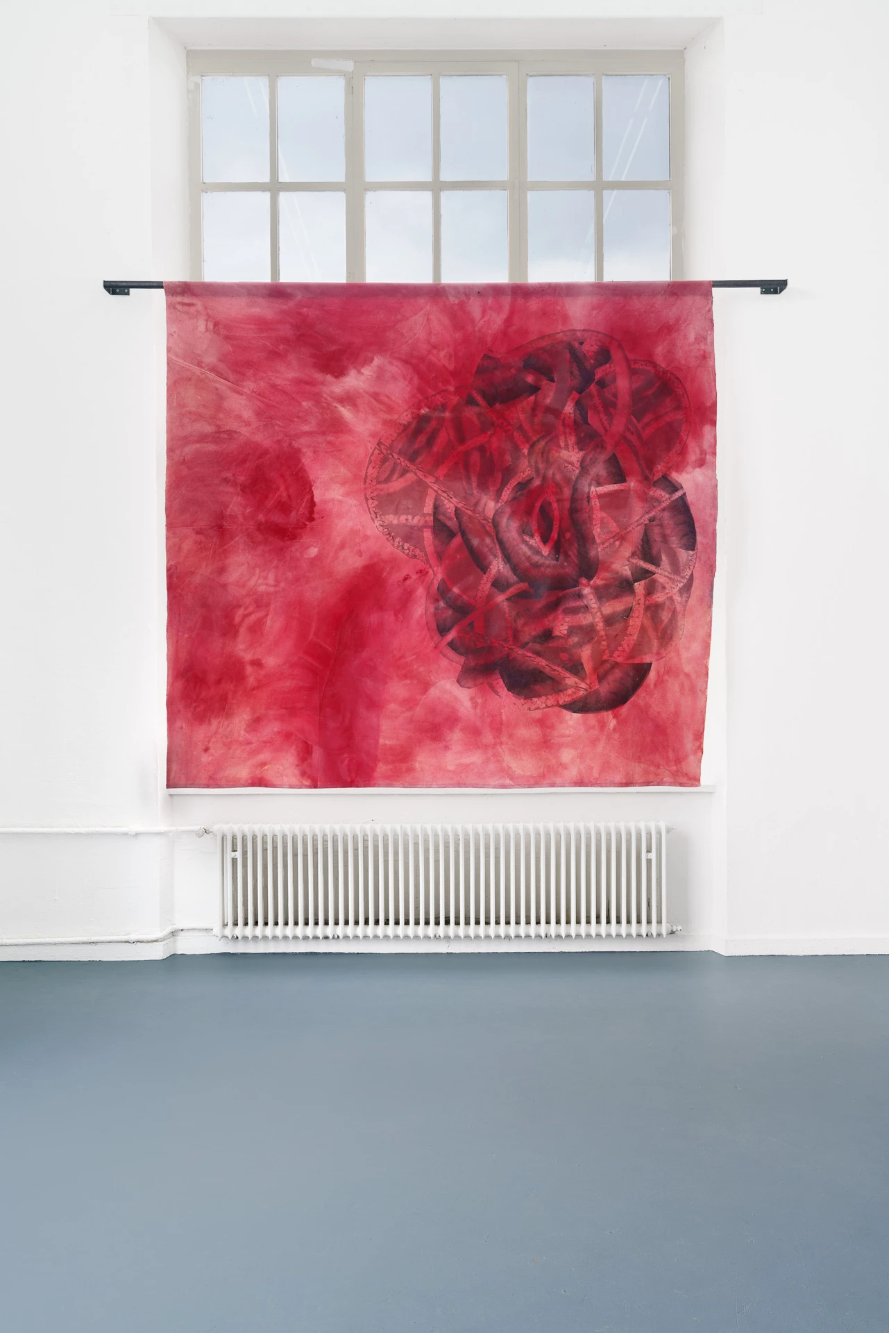 LEVINE – Flag 2025 300 x 310 cm UV-Print und Acryl auf Baumwolle Stahl LEVINE – Flag 2025 300 x 310 cm UV-Print und Acryl auf Baumwolle Stahl